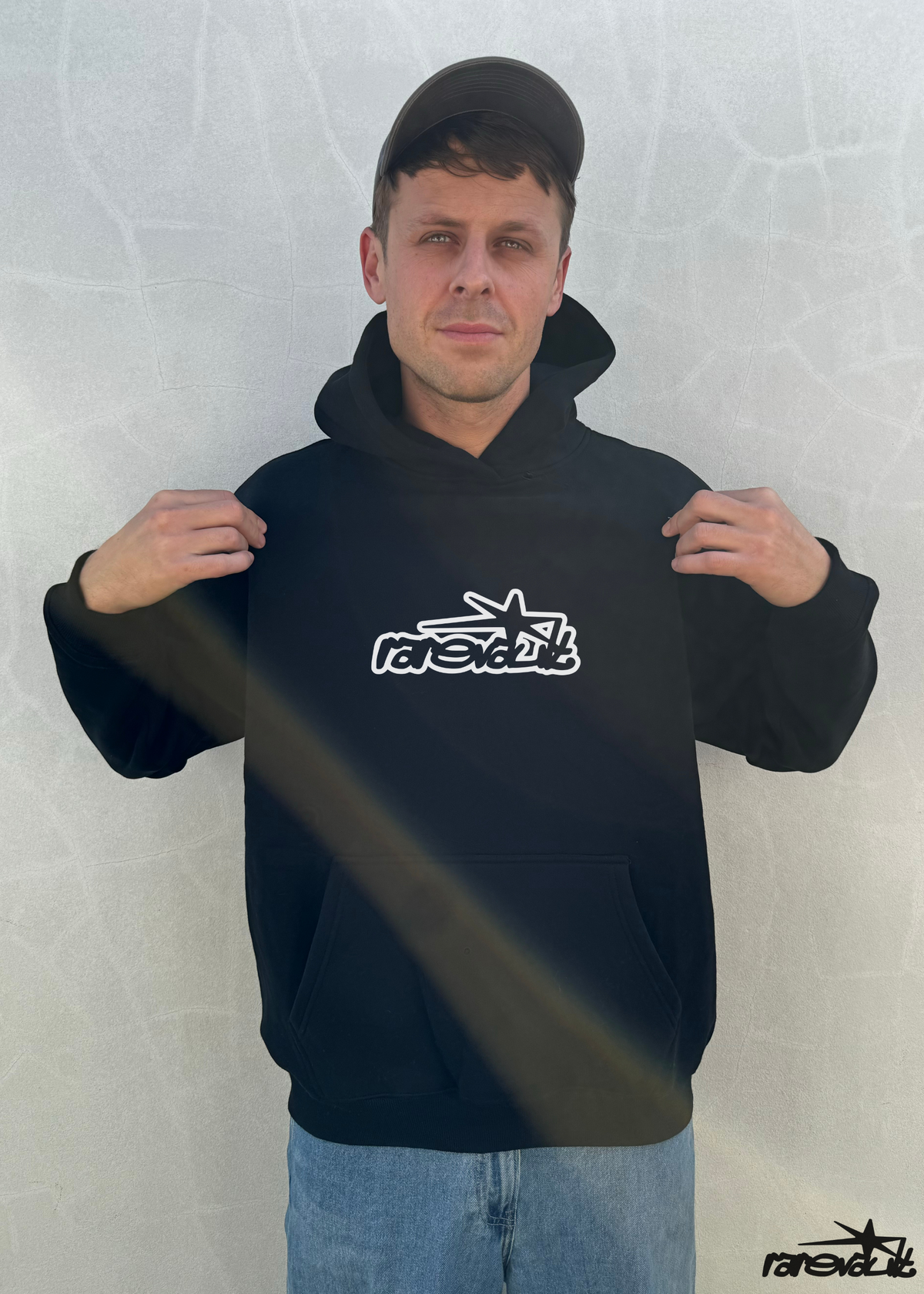 HIGHLIGHT HOODIE
